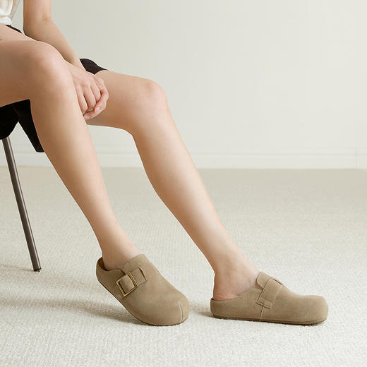 千百度平底勃肯鞋女2026夏季新款丑萌鞋薄底复古外穿一脚蹬凉拖鞋A26288710 商品图2