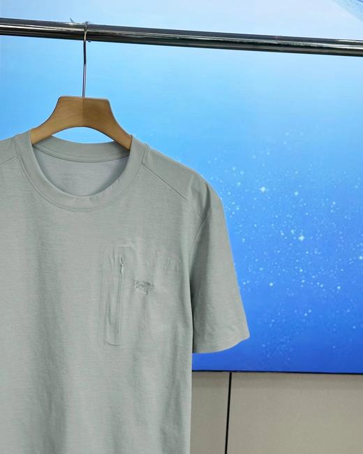 F032745夏季新款压胶拉链刺绣口袋速干功能款短袖T恤 商品图12