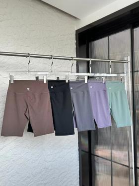 F032769女款纯色春夏季轻薄款柔软亲肤瑜伽五分短裤