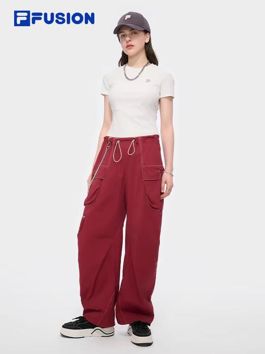 点此购买 斐乐夏季女士时尚休闲紧身短袖T恤 kad 343659 商品图4