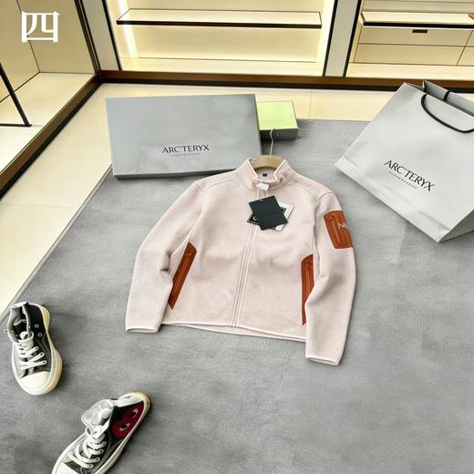 F0327119高性能针织立体硅胶带拉链袖袋立领抓绒夹克外套 商品图9