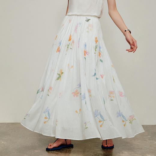 【林栖设计小店】手工绣花|婴儿棉压褶百搭宽松显瘦2026夏新款印花半身裙1962142 商品图1