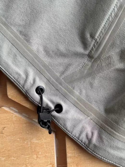 F032703早春新款男女同款纯棉双纱水洗面料绣花标识短袖T恤 商品图13