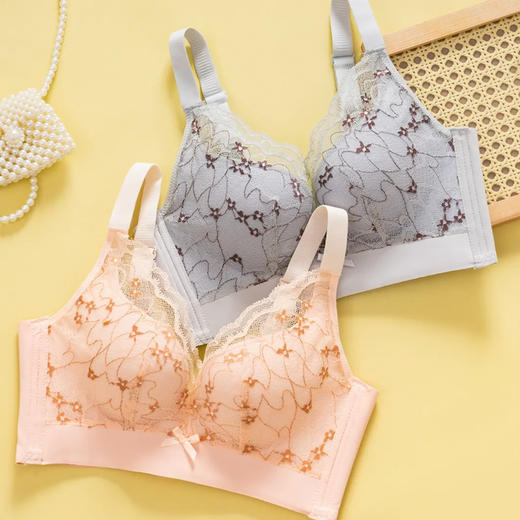 【69.9元3件，单拍不发】芬腾花瓣蕾丝调整型内衣，创新无钢圈设计，塑出自然优美胸型 商品图4