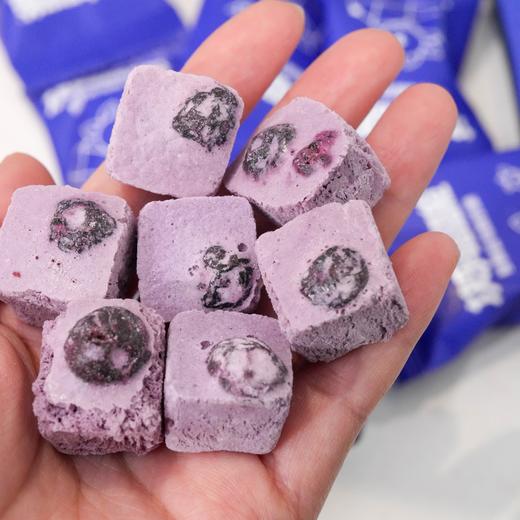 【斌哥优选】整颗蓝莓酸奶脆/冻干芒果腰果仁。好吃又补营养，不加一滴水，每一口都是双重酥脆。独立小袋包装，揣进包里就能带走。， 商品图0