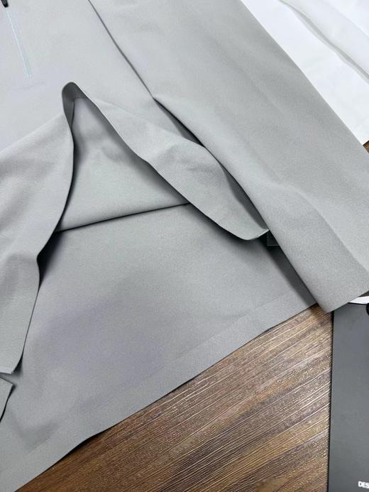 F032712胸前立体口袋运动休闲宽松男士三色圆领打底衫T恤 商品图13