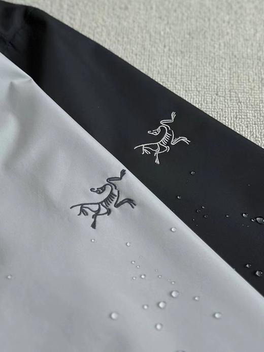 F032778软壳两色防水防风透气连帽休闲夹克外套冲锋衣 商品图10