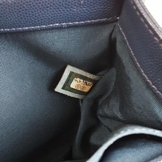 【9新】CHANEL香奈儿LEBOYA67086Y833384B800中号蓝色银扣荔枝牛皮LEBOY链条包单肩包女士180326TJ19 商品图9