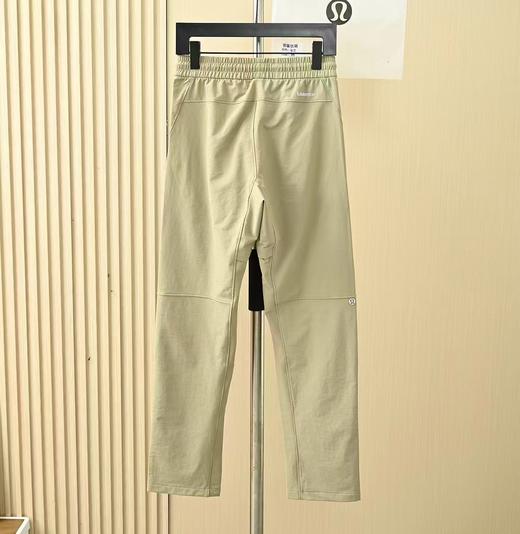 F032766春秋季新款轻量立体版型抽绳设计男士梭织长裤 商品图10