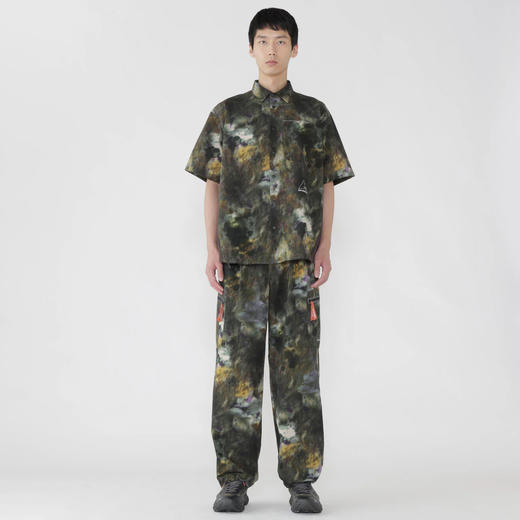 ROA x and wander breathable 联名款山脉迷彩印花机能性短袖衬衫 商品图1