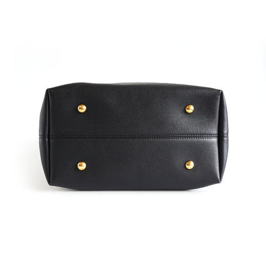 【95新】LV路易威登M24856中号黑色全皮Low Key Hobo水桶包单肩包女士260326JJ02 商品图8