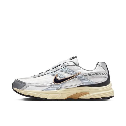 NIKE耐克 男跑步鞋 IO7609-101 商品图0