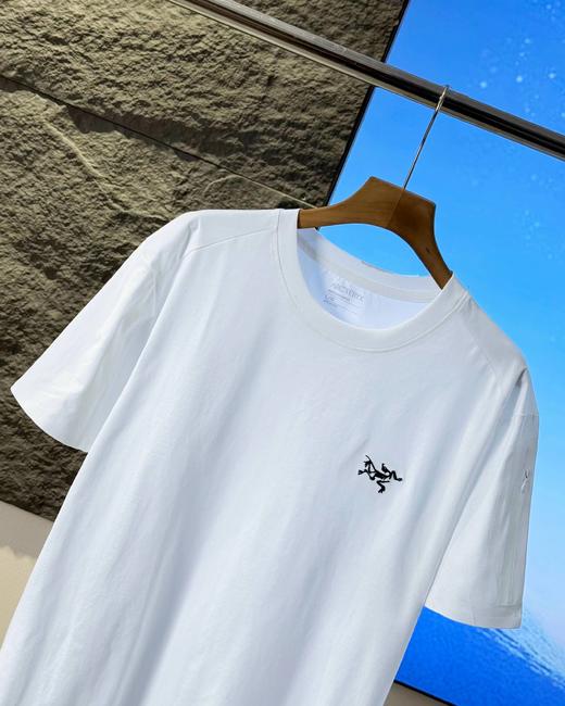 F032751夏季新款简约百搭清爽散热速干功能款短袖T恤 商品图9