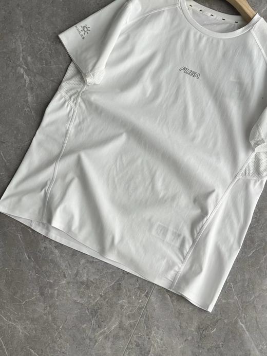 F0327102轻量化设计男款功能运动版型剪裁短袖T恤 商品图7