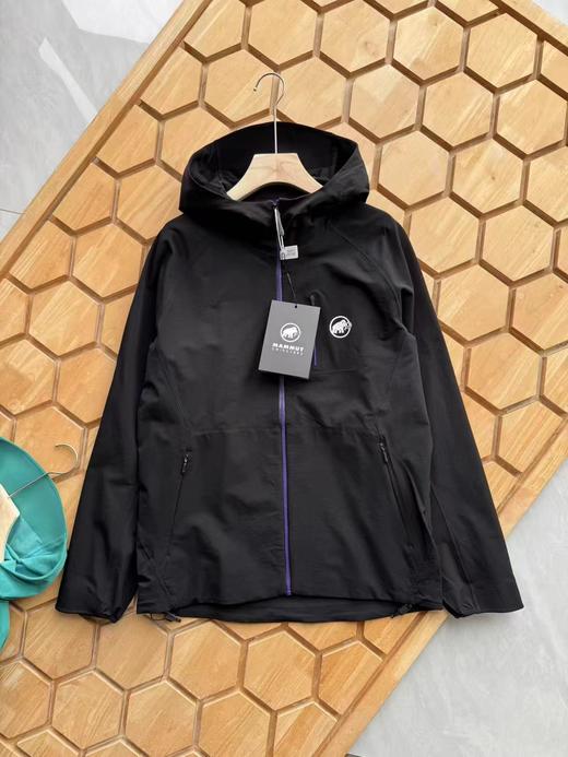 F032703早春新款男女同款纯棉双纱水洗面料绣花标识短袖T恤 商品图3