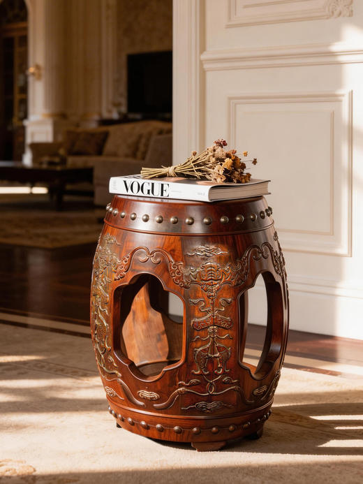 二十世纪	黄花梨蝠磬有鱼绣墩成套（一套三只） 商品图1