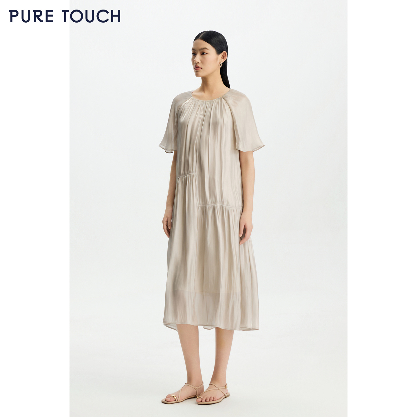 PURE TOUCH女26春夏新款连肩飞飞袖连衣裙珠光微闪抽褶度假中长裙