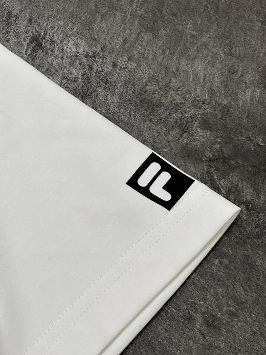 F032717简约运动休闲宽松百搭直喷印花女款短袖T恤 商品图7