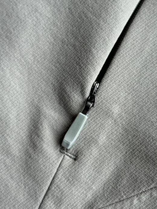 F032703早春新款男女同款纯棉双纱水洗面料绣花标识短袖T恤 商品图11