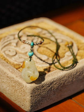 和田玉太湖石吊坠