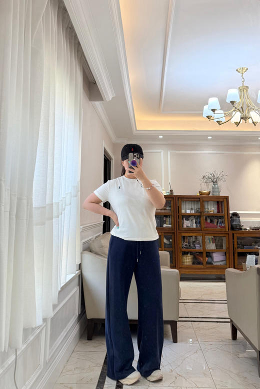 328-1 一周发‼️渠道货 细腻磨绒超弹力 小马圆领短袖T恤 别家298😂 自留L 超级好穿 商品图8