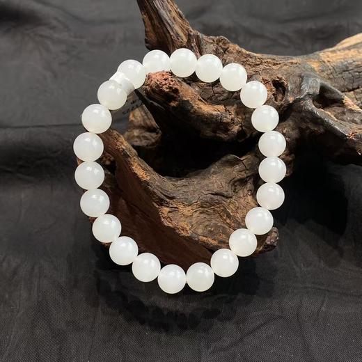 【快抱】【于田产和田玉95料羊脂白8mm圆珠手串 】出证书，发货1~5天，48小时鉴赏期 商品图3