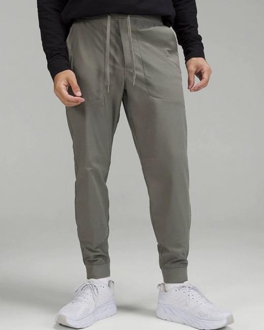 公司订单，随便对比专柜！ 公司订单，独家渠道货，数量不多，lulu 春款 ABC男士运动裤 商品图4