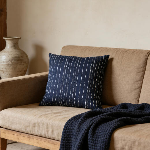 【林栖好物】LX1126004手工蓝印花抱枕（预售7天发货） 商品图3