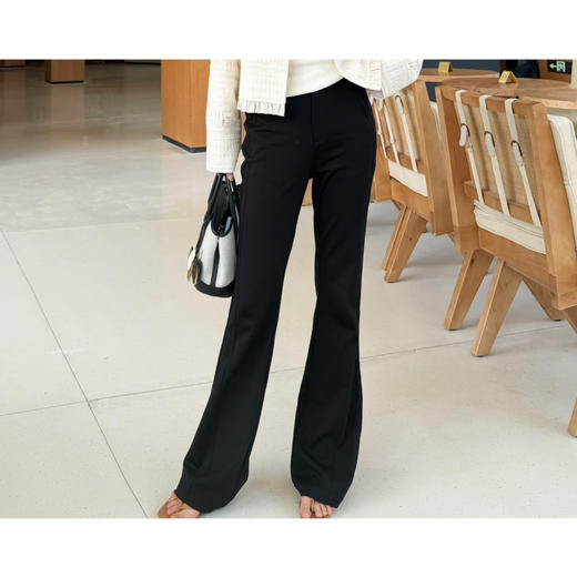 2603413    “女王裤”日本🇯🇵面料 超柔软 棉感 微喇裤 商品图1