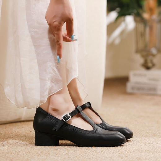 复古头层牛皮圆头搭扣粗跟中跟丁字鞋 商品图2