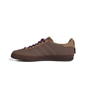 adidas阿迪达斯 通用板鞋 JQ8725