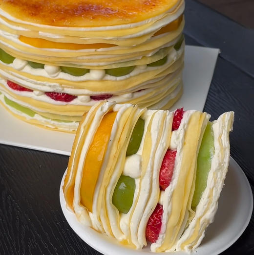 缤纷水果千层蛋糕 商品图1