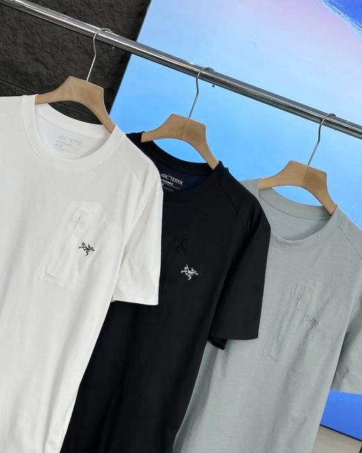 F032745夏季新款压胶拉链刺绣口袋速干功能款短袖T恤 商品图5