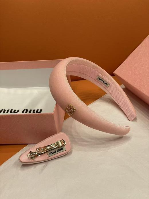 MIUMIU 新款字母格纹发箍 商品图2