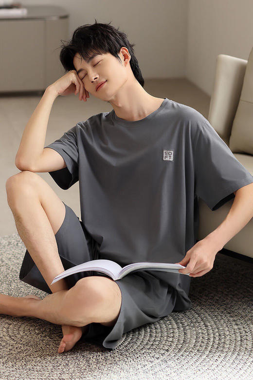 男士莫代尔家居套装 商品图1