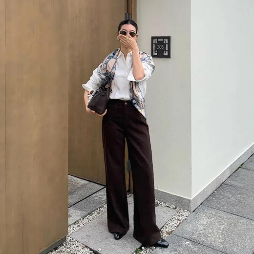 100%棉直筒牛仔裤｜气质窄版高腰设计，一穿就自带时髦感 商品图4