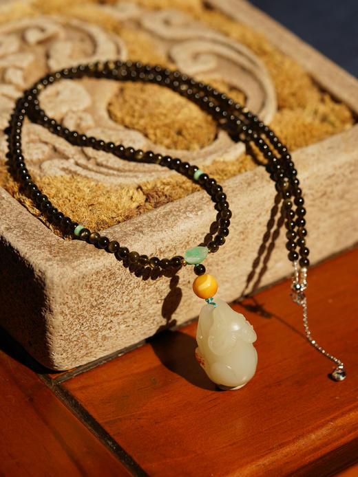 和田玉小绵羊吊坠 商品图0