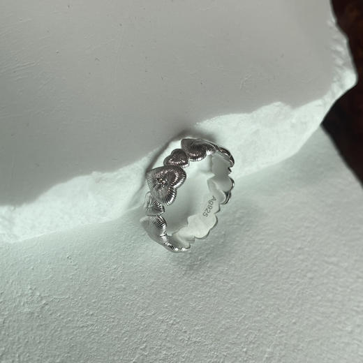 327-9 圆正小众 刻骨铭心 爱心戒指 商品图11