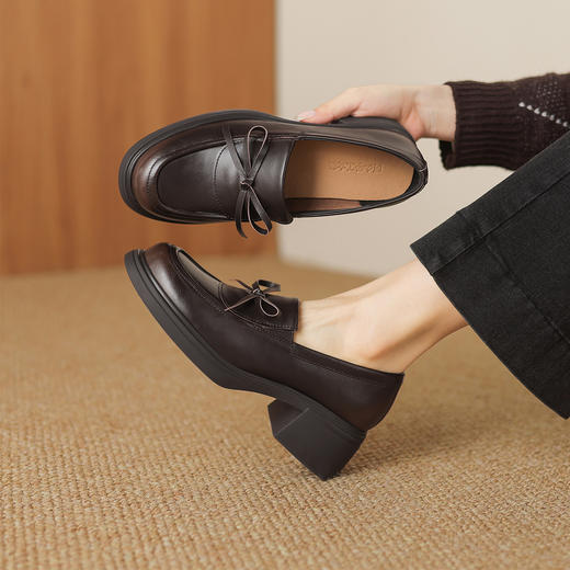 阿么手工女鞋蝴蝶结粗跟小皮鞋女款软皮软底真皮百搭乐福鞋5.8CM 商品图4