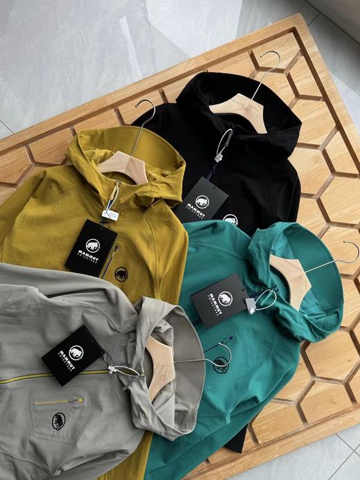 F032703早春新款男女同款纯棉双纱水洗面料绣花标识短袖T恤 商品图1