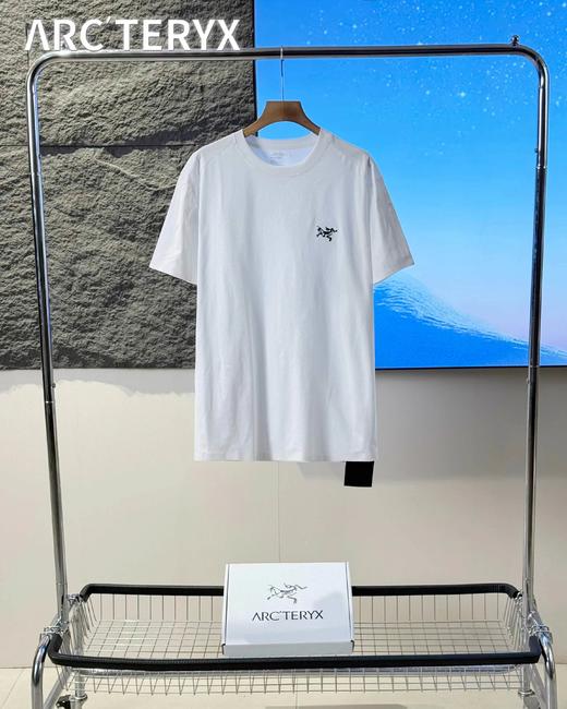 F032751夏季新款简约百搭清爽散热速干功能款短袖T恤 商品图8