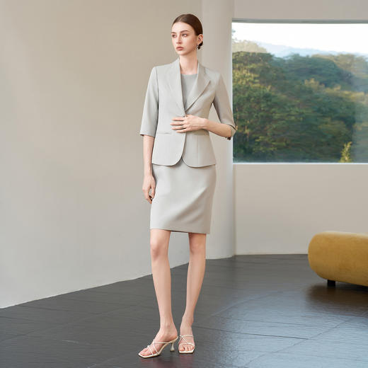 IWY/高级感灰色西装套装女春季修身职业通勤两件套商务风工作服6C06+6Q09 商品图2