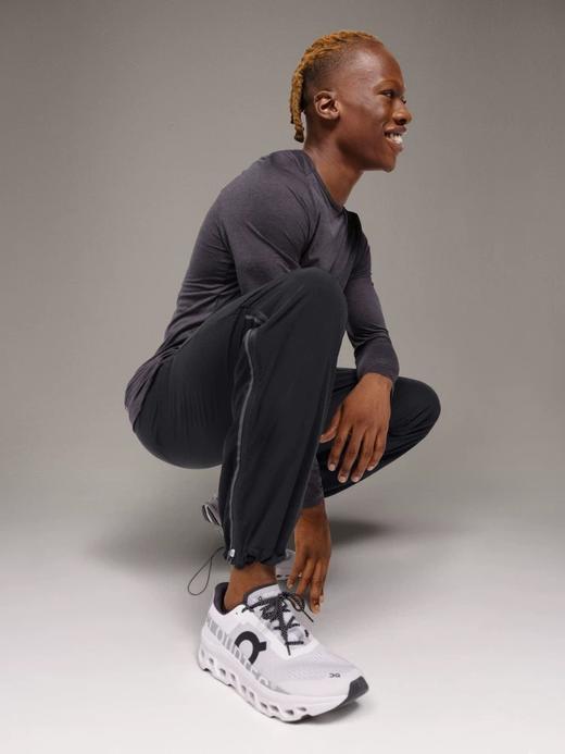 点此购买 On昂跑Track Pants 2春秋季男士轻量透气运动长裤 xj 343627 商品图6
