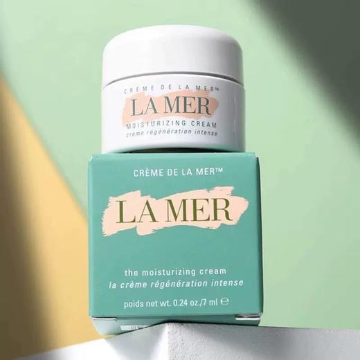 LA MER 海蓝之谜精粹水 150ml + 经典面霜7ml*2  多妈专属  贵妇级维稳神器~高浓修护、补水维稳、抗氧提亮、湿敷急救，一瓶搞定日常补水 + 修护 商品图4