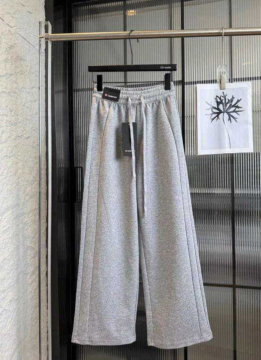 F032767春季秋季女款宽松版立体剪裁柔软舒适透气长裤 商品图5