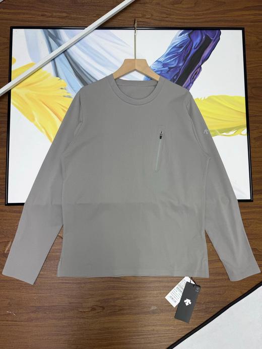 F032712胸前立体口袋运动休闲宽松男士三色圆领打底衫T恤 商品图7