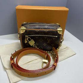 SOFT TRUNK 迷你盒子包单肩包zo