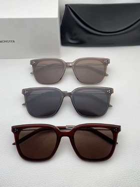 GM 镜腿标识方形 太阳眼镜