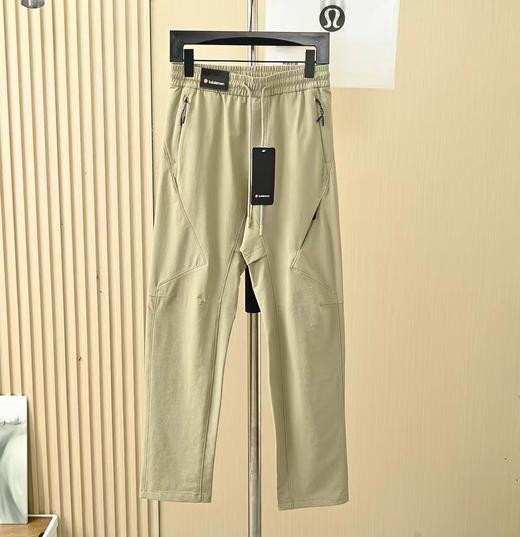 F032766春秋季新款轻量立体版型抽绳设计男士梭织长裤 商品图7