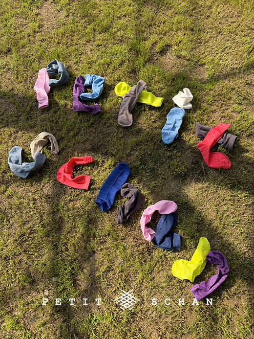 699积分兑换 PETIT SCHAN小闪 Lucky 2024 Socks  小闪幸运袜  亚麻混纺薄款糖果色中筒袜两双装 商品图0